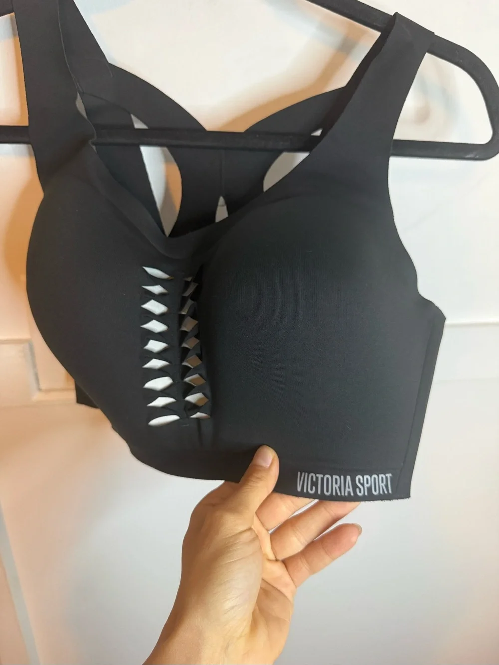Victoria Sport Angel Max Black Sports Bra